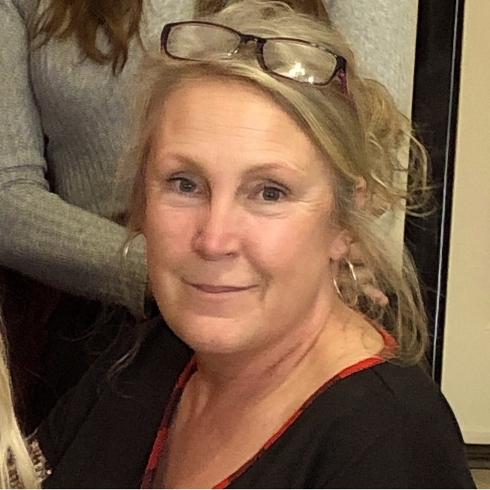 Meet your Posher, Angie